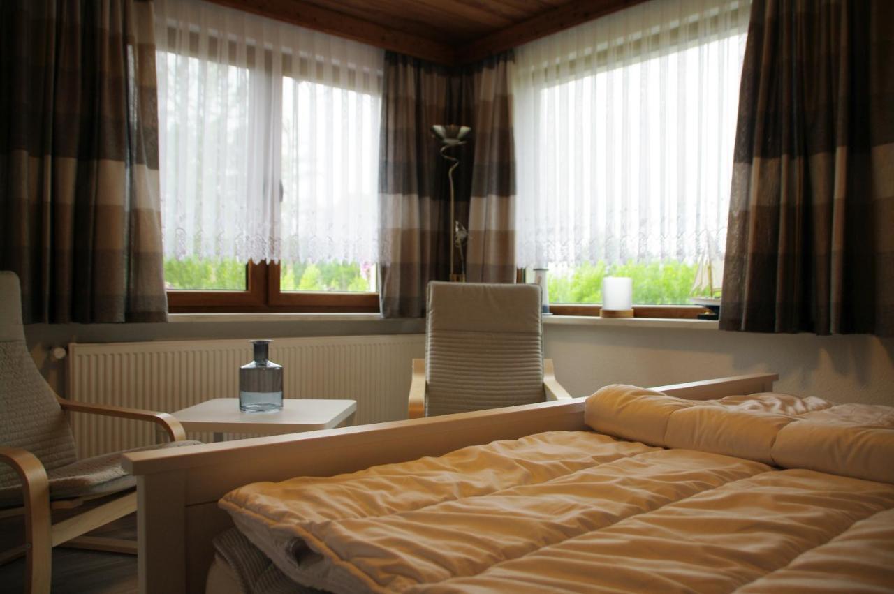 Bungalow Am Forsthaus Stagniess 우케리츠 외부 사진